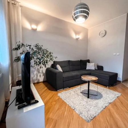 Apartament Hanna Kolobrzeg Bagian luar foto