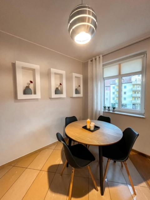 Apartament Hanna Kolobrzeg Bagian luar foto
